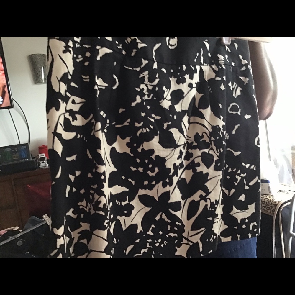 J Crew b/w floral skirt
